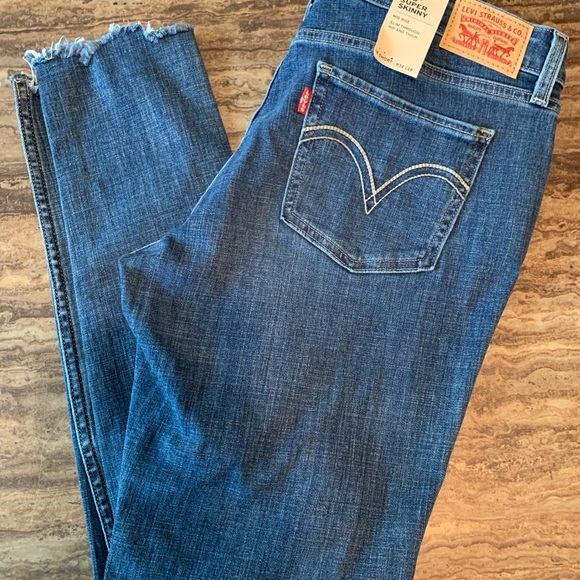 LEVI”’S 535 SUPER SKINNY MID RISE 14 SHORT 32/28 - Picture 10 of 10